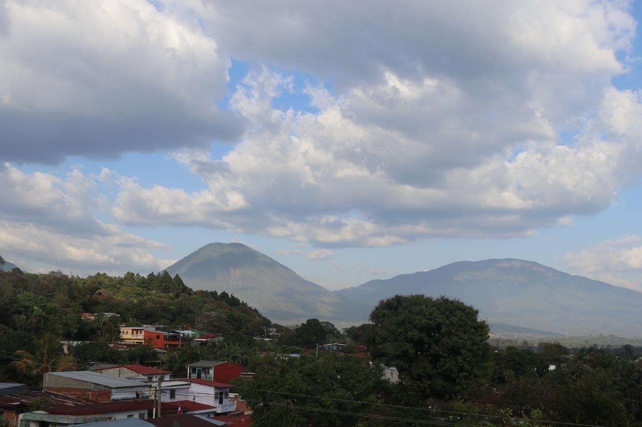 Vista Los Volcanes Hotel Y Restaurante Juayua Exterior photo